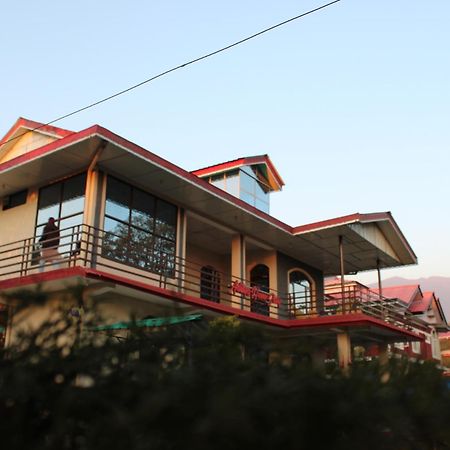 Aditya Homestay Bir-Billing Surrounded By Mountains Luaran gambar