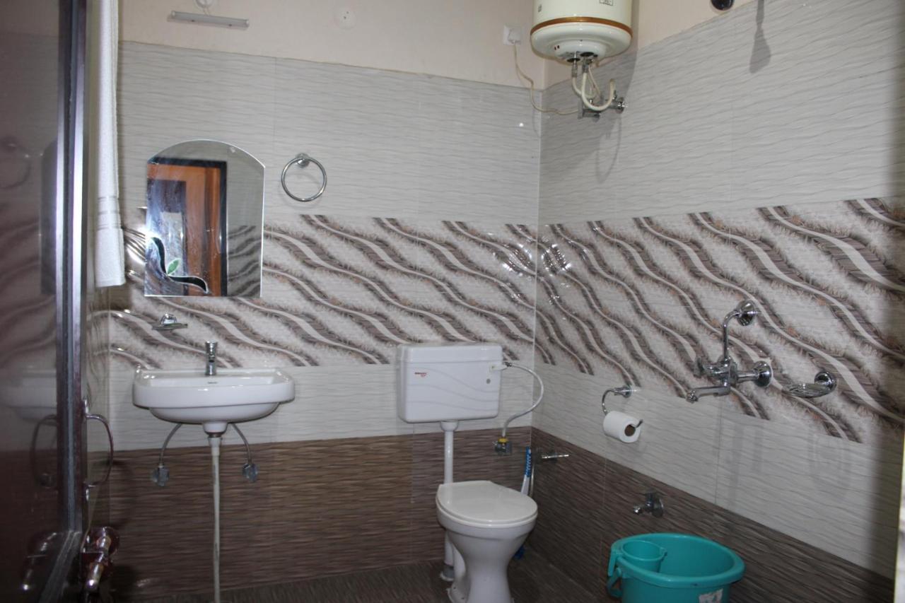 Aditya Homestay Bir-Billing Surrounded By Mountains Luaran gambar