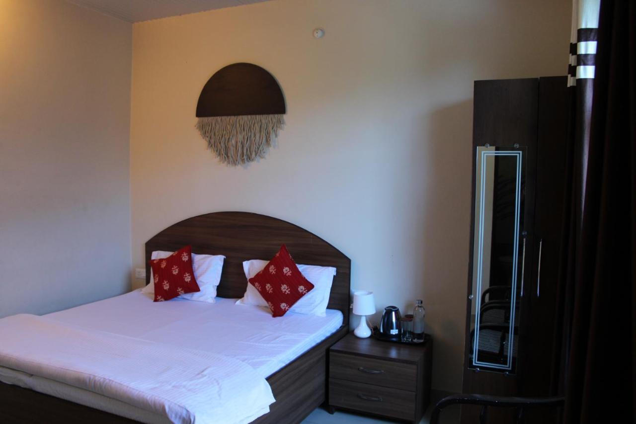 Aditya Homestay Bir-Billing Surrounded By Mountains Luaran gambar