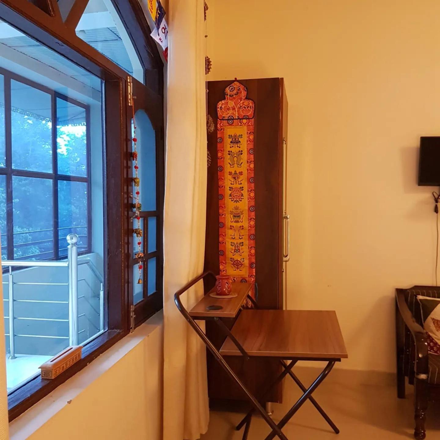 Aditya Homestay Bir-Billing Surrounded By Mountains Luaran gambar
