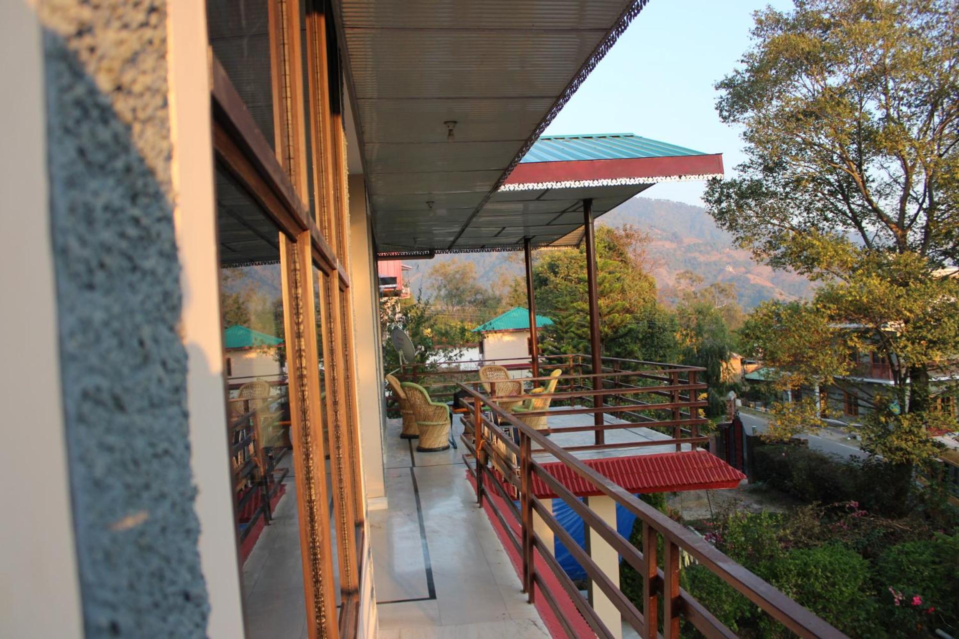 Aditya Homestay Bir-Billing Surrounded By Mountains Luaran gambar