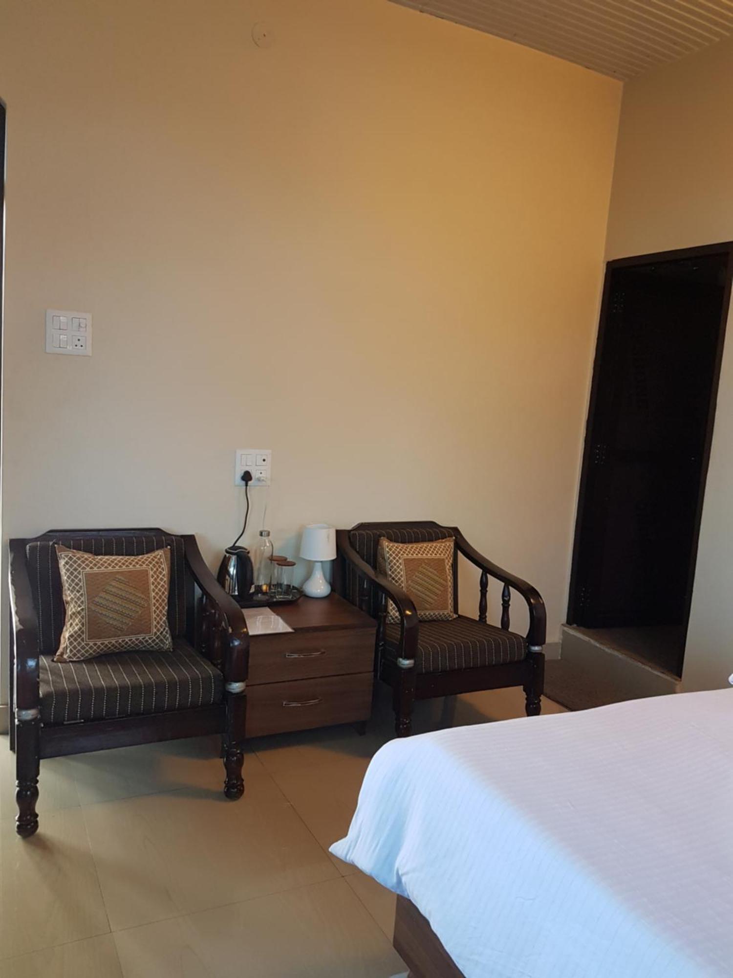 Aditya Homestay Bir-Billing Surrounded By Mountains Luaran gambar